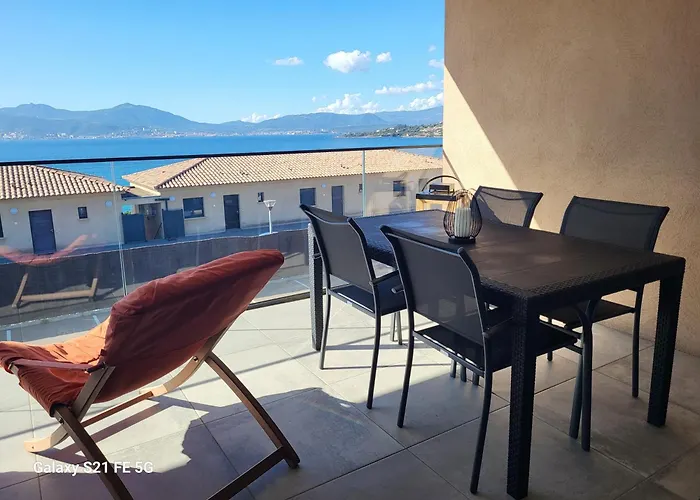 Appartement de standing bord de mer