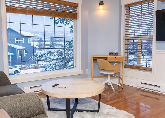Downtown Whitehorse Apartment In Old Town
