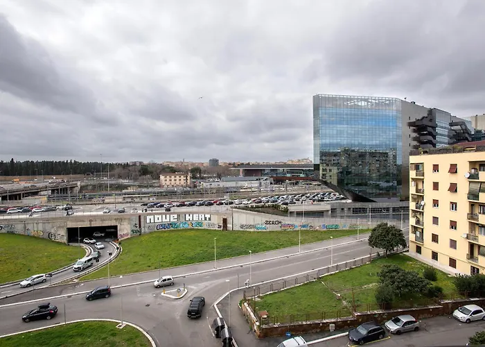 Rome City View - 2 Bedroom Apartment For 4