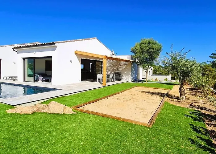 Villa Florida, 8 pers, vue montagne, 350 m plage à pieds