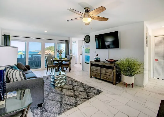 Beautiful Ocean Views Amazing Sunsets Three Pool!