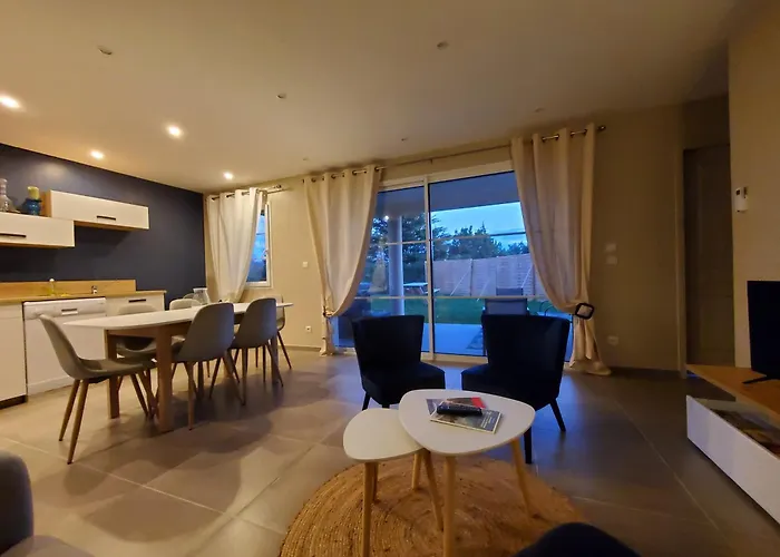 Gîte Lou, Gîte famille et bien être avec jacuzzi