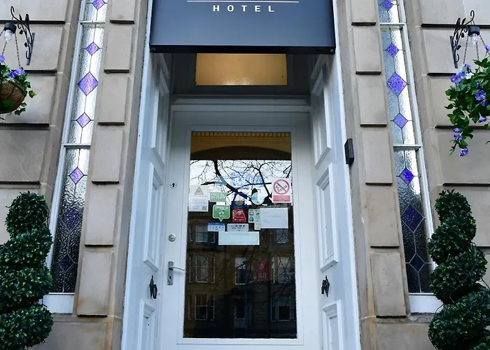 Royal West End