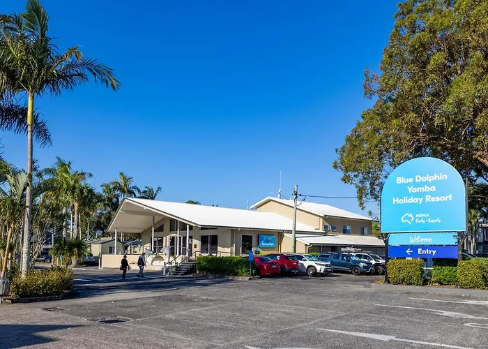 Hotel near College: Nrma Blue Dolphin Yamba Holiday Resort
