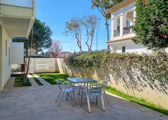 Otium casa vacanze-servizio spiaggia incluso a 250 mt-struttura pet friendly