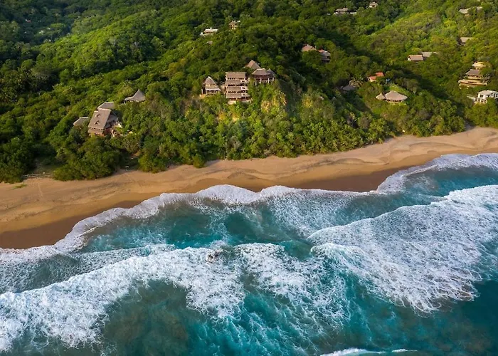 Lazuli Cielo - Beachfront Loft