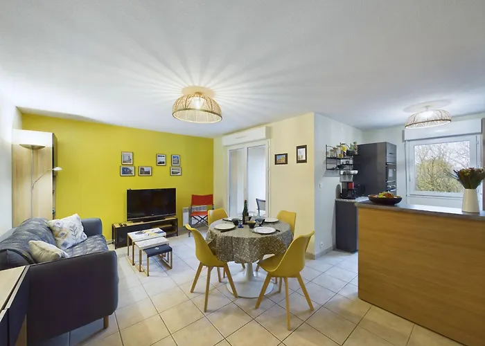 Pont L'Abbé - Appartement pour 4 avec balcon