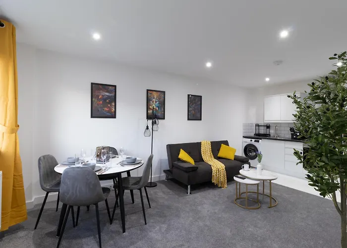 Open Mind Property - Cosy Flat With 2 Beds