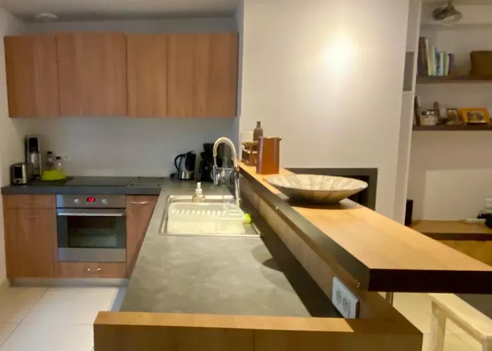 Charmante Maison Familiale A Groix, 3 Chambres - Fr-1-813-5