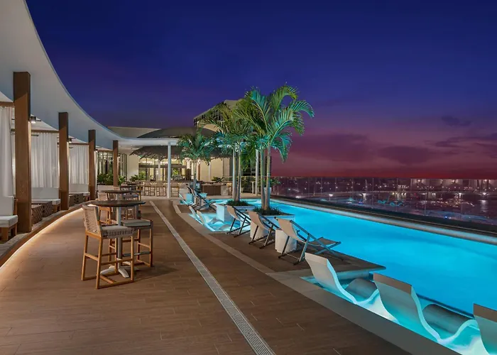 The Ben, Autograph Collection