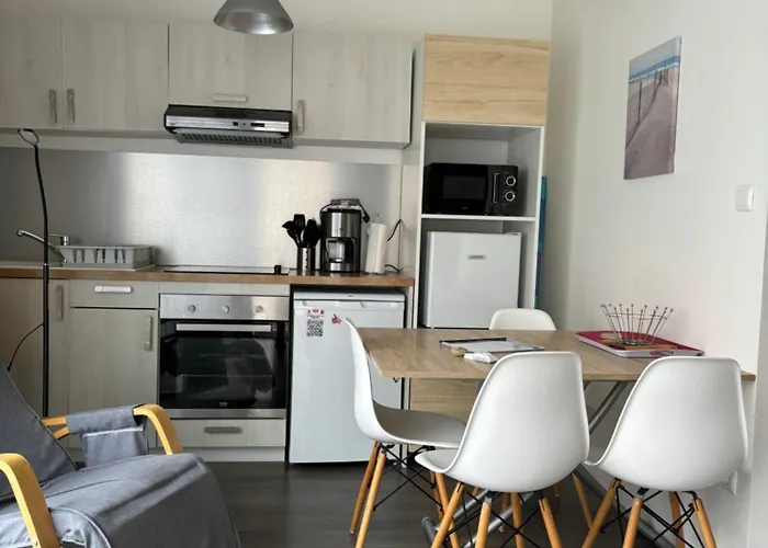 Cosy Lodge Studio confortable et spacieux avec jardin