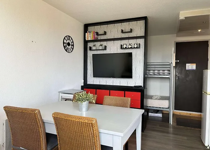 SP520-G007 Appartement 2 pièces SAINT PIERRE LA MER