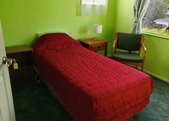 Susan'S Holiday House