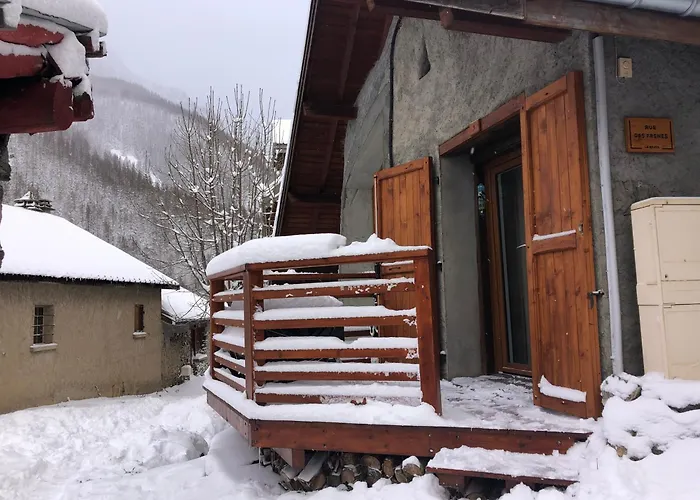 Mon Roc - Maison de montagne atypique avec vue
