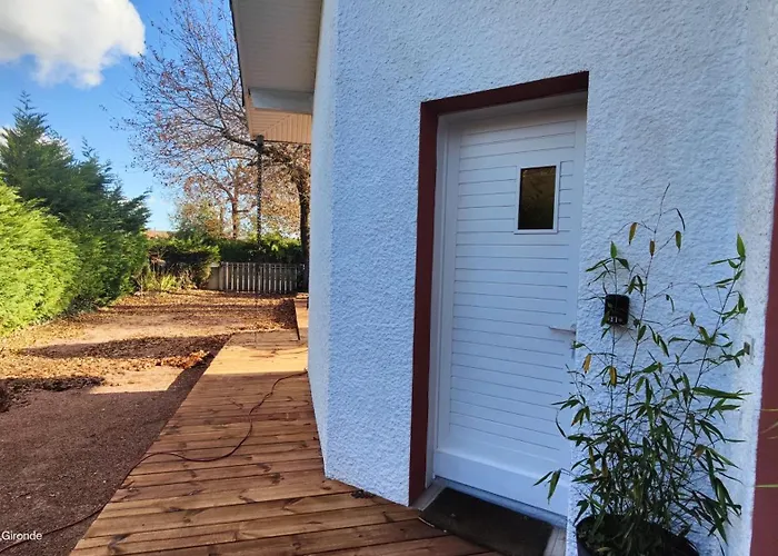 Appartement avec jardin à Saint Jean d'Illac