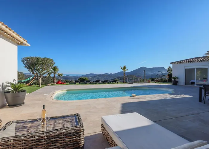 Superbe Villa avec vue mer sur baie de Cannes