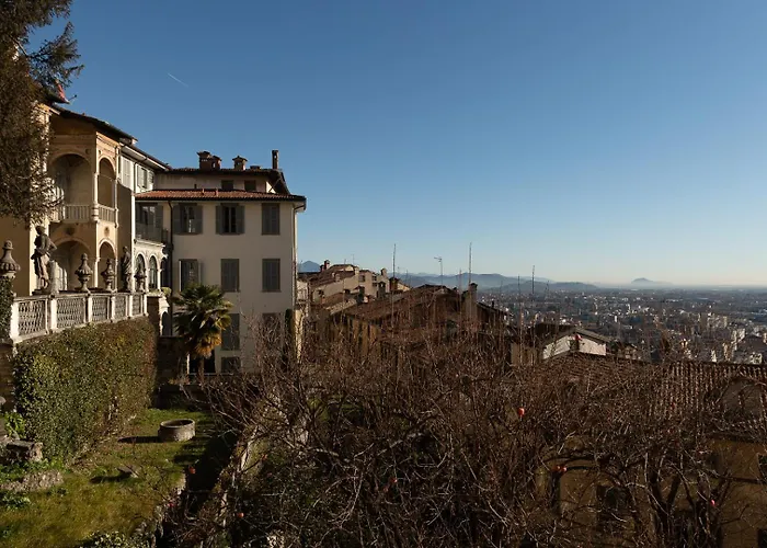 Historical dwelling in Palazzo Terzi