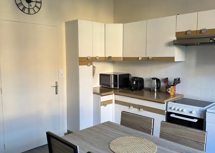 Appartement T4 70m2 - meublé - centre ville - proche Thermes
