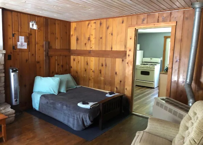 Steffen'S Cedar Lodge