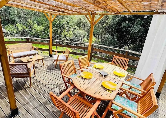 Chalet au calme à Sagone en Corse