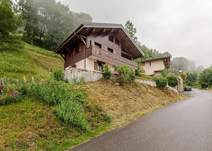 Chalet de 3 chambres a Peisey Nancroix a 500 m des pistes avec terrasse et wifi