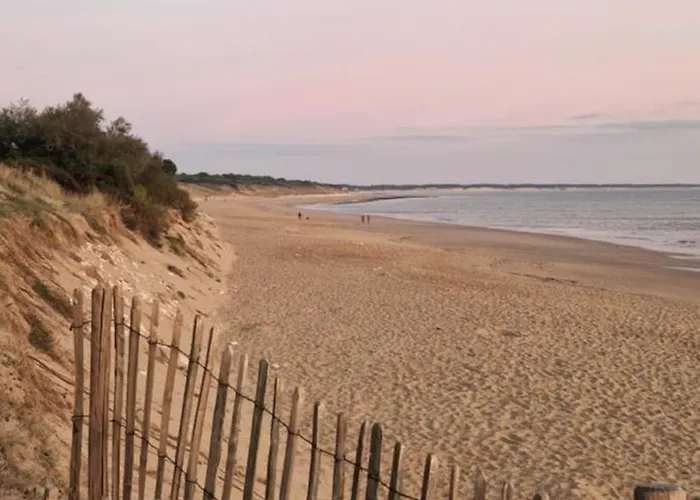 Appartement neuf 39m2 avec balcon à 250m de la plage