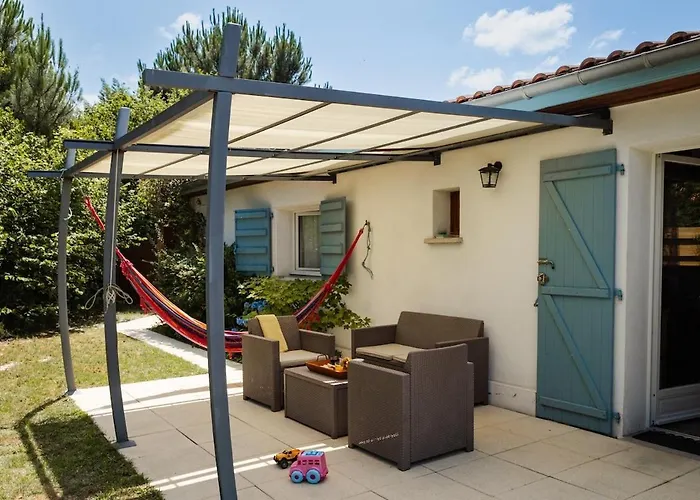 La Maison Bleue