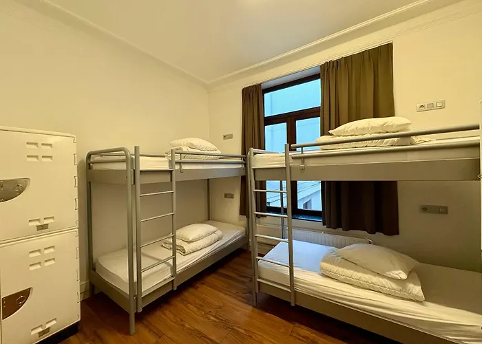 Legacy By 2Go4 City Center