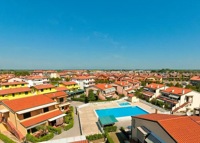 Hotel Aqua Park Resort Village Exclusive - The Family Rooms - Continental Breakfast - One Day In Our Water Park - One Day Motorboat Trip To Explore The Caorle Lagoon - Parking Inside