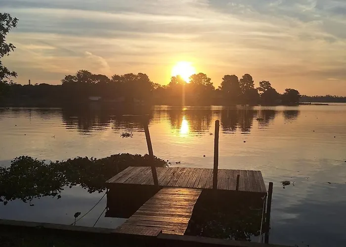 Chácara com Piscina e Represa - Próximo a Americana SP