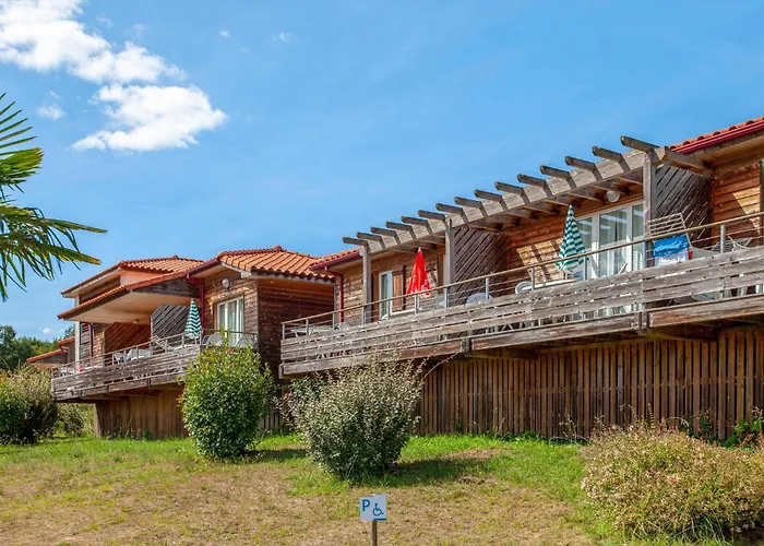 Amazing Apartment In Cassen With Swimming Pool