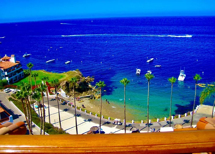 Ocean-View Hot Tub Escape In Catalina Island