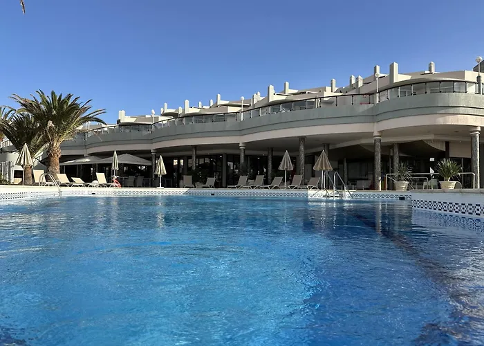 Hotel cerca del colegio: Hotel Esmeralda Maris By Livvo