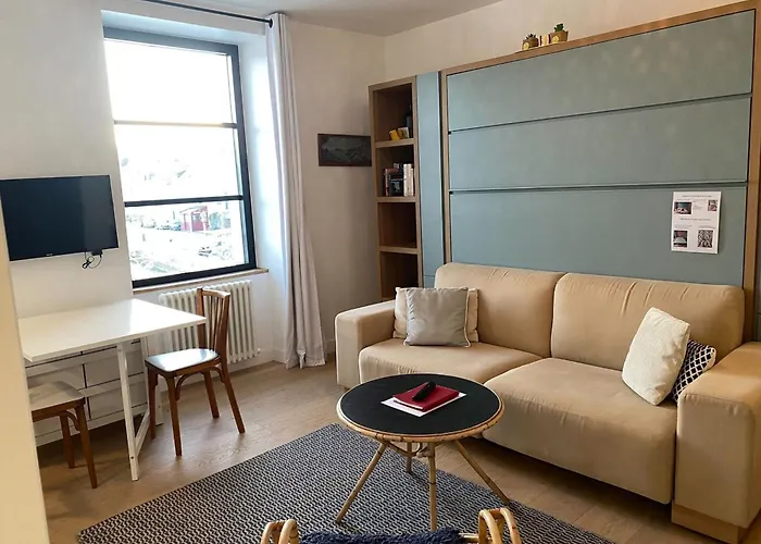 Studio moderne avec vue port, à Sauzon - FR-1-418-227