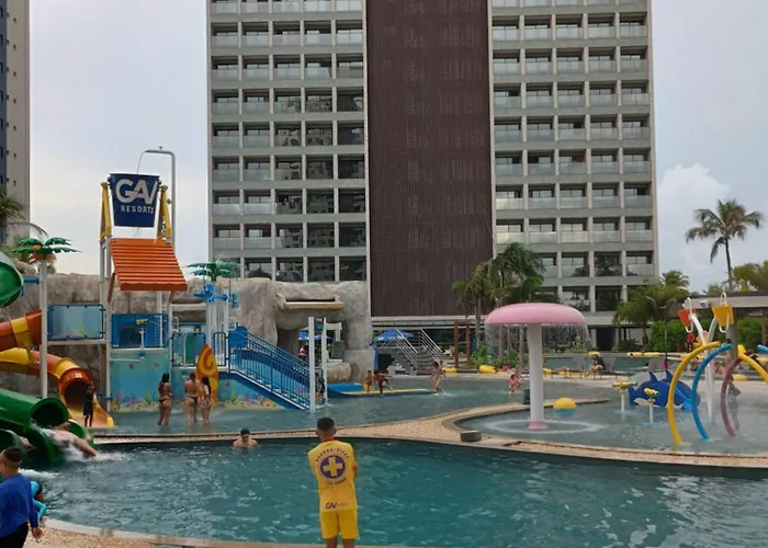 Hotel com parque aquático: Salinas Premium Resort