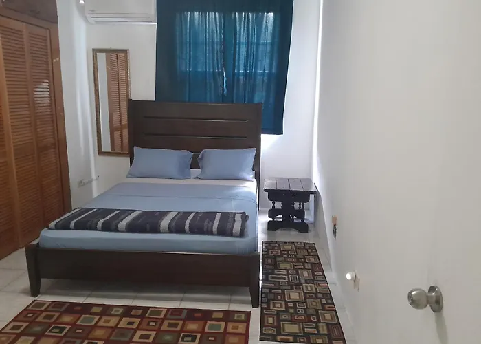 Abigail Diamond 2 Bedroom Apt Near Nanny Cay Marina