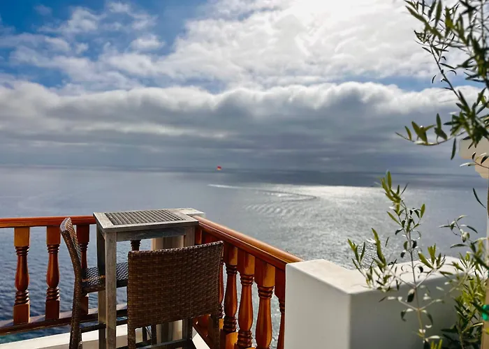 Ocean-View Villa Pool, Hot Tub & Golf Cart