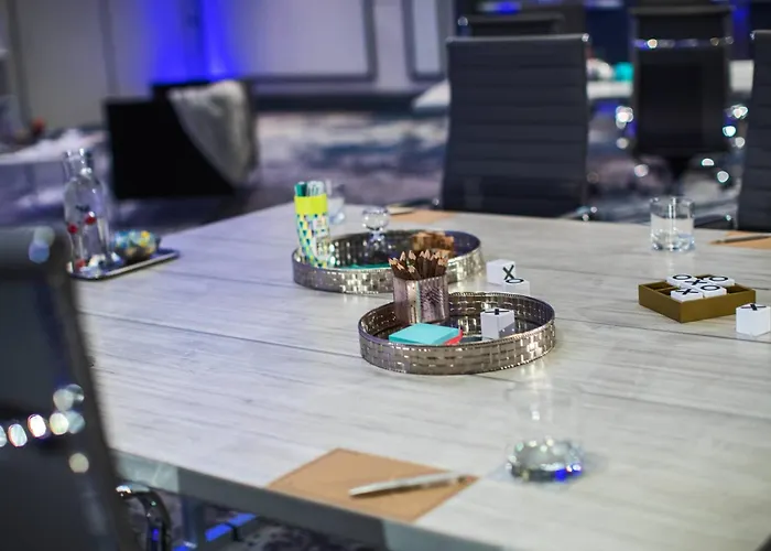 Luxury hotel only: Renaissance Chicago Downtown Hotel