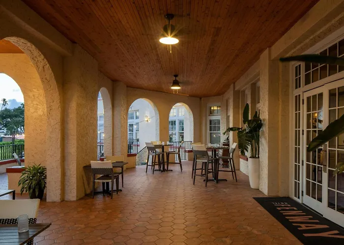 Fenway Hotel, Autograph Collection