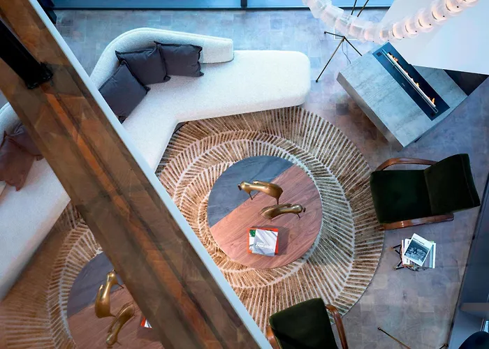 Hotel near College: Bankside Hotel, Autograph Collection