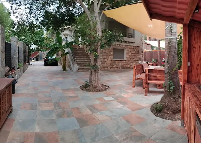 Casa En La Naturaleza En Benidorm