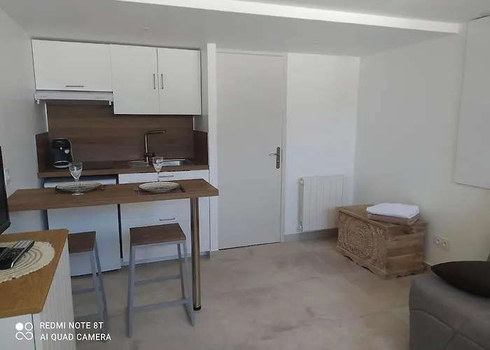 Studio entrée indépendante idéal vacance ou travail