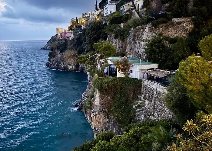 Villa Amare With Beach And Breathtaking Views