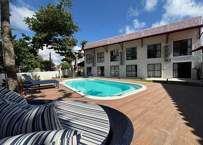 Hotel com piscina: Coralli Pousada