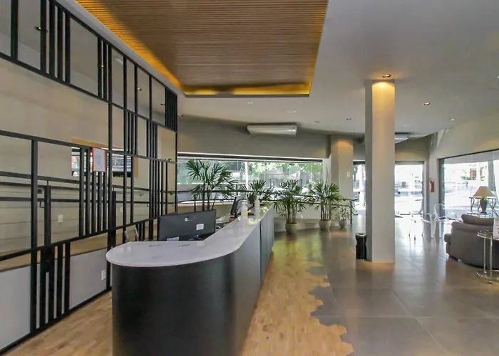 Coral Trade e Eventos prox a Pucrs, Araujo Vianna