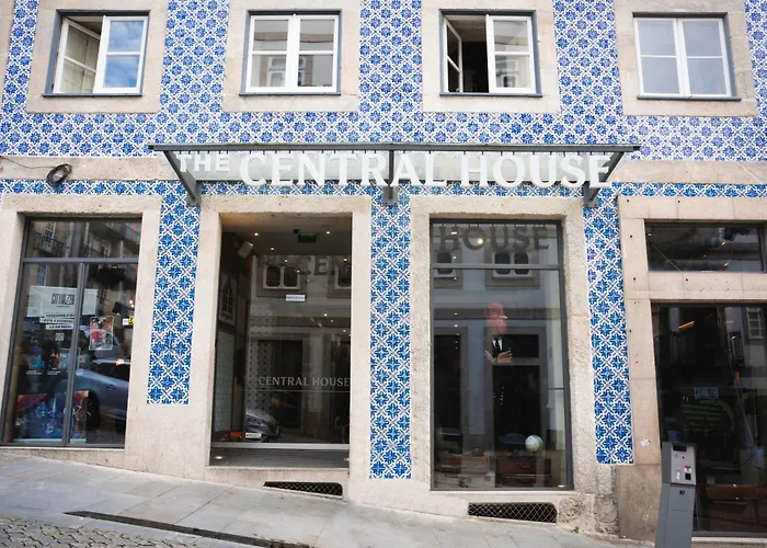Central House Ribeira