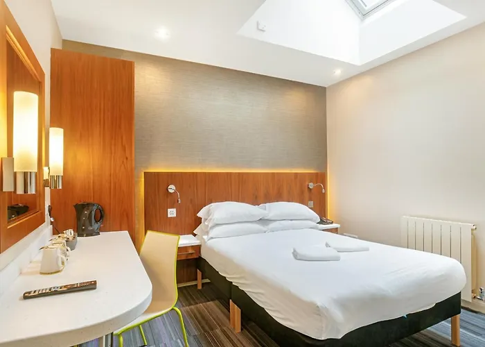 Romantic hotel: The Place Hotel