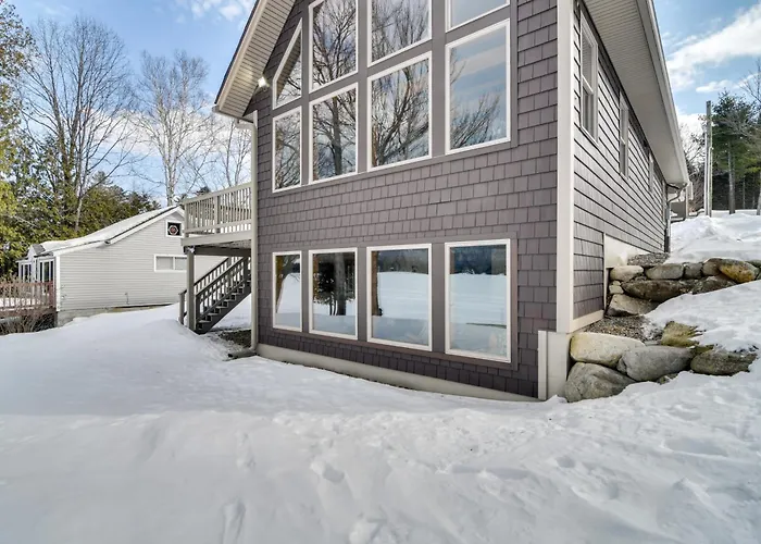 Lakefront New Hampshire Hideaway W/ Deck & Views