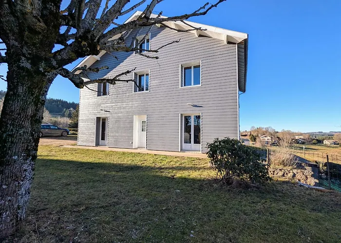 Gîte spacieux pour 10 pers. avec grand jardin à Tence - FR-1-582-528