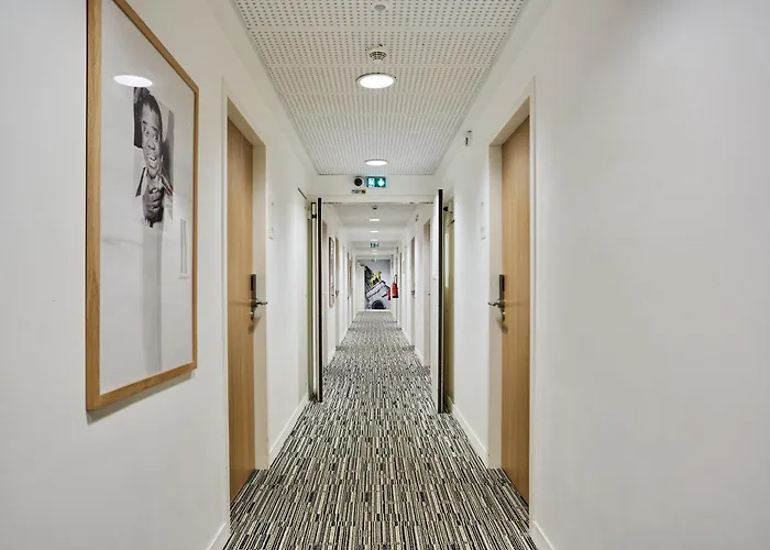 Appart Odalys City Paris Montmartre